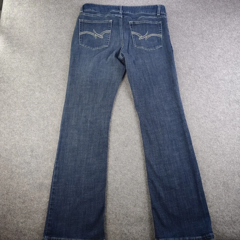 Wrangler Bootcut Jeans Women's 32x34 Blue Medium Wash Mid Rise Stretch 11X34